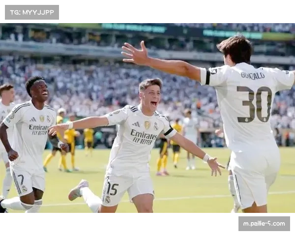 皇马主帅阿隆索战术体系变革 三后卫阵型仍在磨合